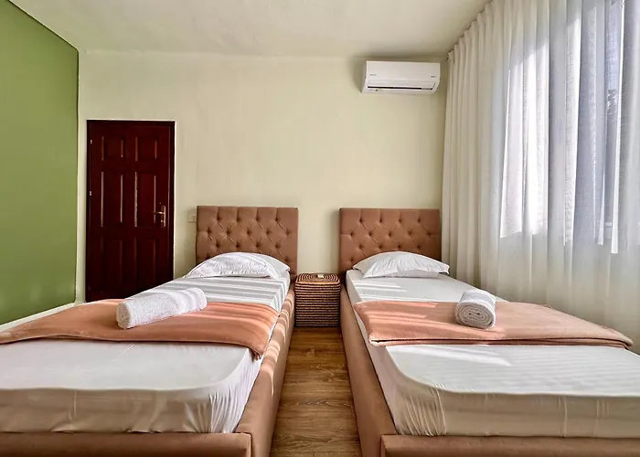 Apartament Citykey 02 *